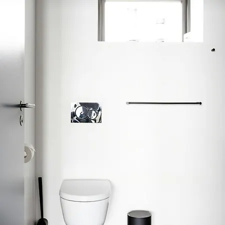 Simple Lifestyle And Starry Sky On Helnaes Semesterbostad Ebberup